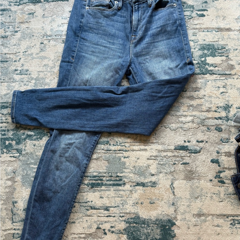 Good American Classic Blue Jeans